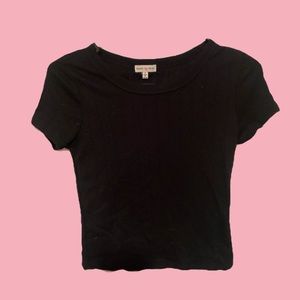 Black Cropped Tee